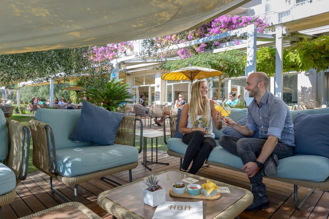Hotel Baia Azzurra - Lake Front Torbole Sul Garda Eksteriør bilde